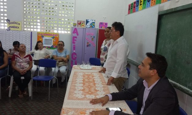 Baixio: Sindicato APEOC debate Precatório do FUNDEF com professores e gestores do Município
