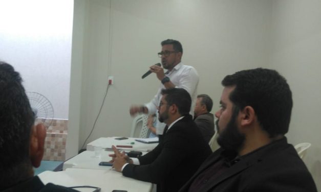 ICÓ: APEOC REALIZA ASSEMBLEIA SOBRE PRECATÓRIOS DO FUNDEF E AMPLIAÇÃO DE CARGA HORÁRIA