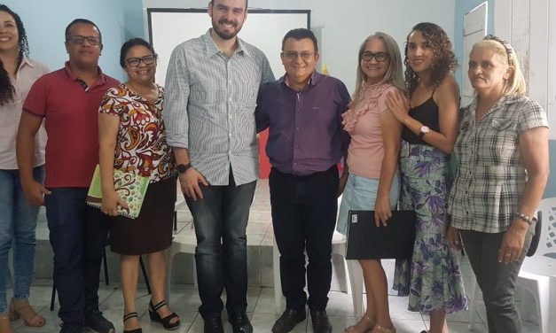 NOVA OLINDA: APEOC REIVINDICA PRECATÓRIOS, PLANO DE CARGOS E CARREIRAS E PROGRESSÃO HORIZONTAL COM GESTÃO MUNICIPAL