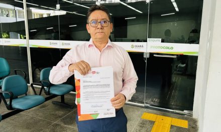 VICE-PRESIDENTE DA APEOC COBRA DA SEDUC ESTABILIDADE DOS PROFESSORES, PAGAMENTO DE LOTES DO PRECATÓRIO DO FUNDEF E DEMAIS PENDÊNCIAS