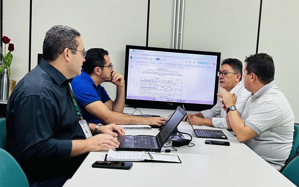 REUNIÃO APEOC E COGEP/SEDUC DEBATE AMPLIAÇÃO DEFINITIVA, PORTARIA DE REMOÇÃO, BANCO DE EFETIVOS NAS EEEPS E 3º LOTE DO PRECATÓRIO DO FUNDEF