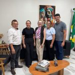 PEDRA BRANCA: APEOC PARTICIPA DE REUNIÃO COM GESTÃO MUNICIPAL E AVANÇA NAS TRATATIVAS SOBRE PRECATÓRIOS DO FUNDEF