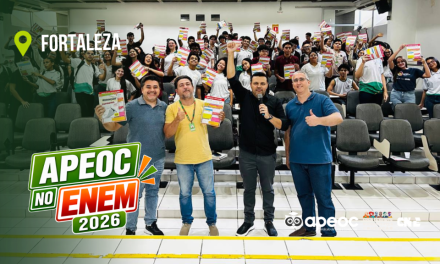 APEOC NO ENEM LEVA PALESTRA ESPECIAL A ESTUDANTES DA EEFM SÃO JOSÉ DO PICI, EM FORTALEZA
